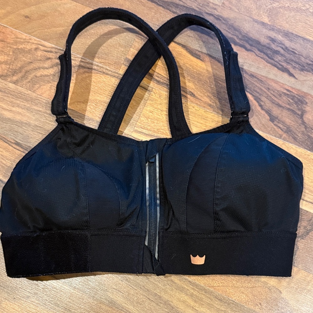 SHEFIT sports bra